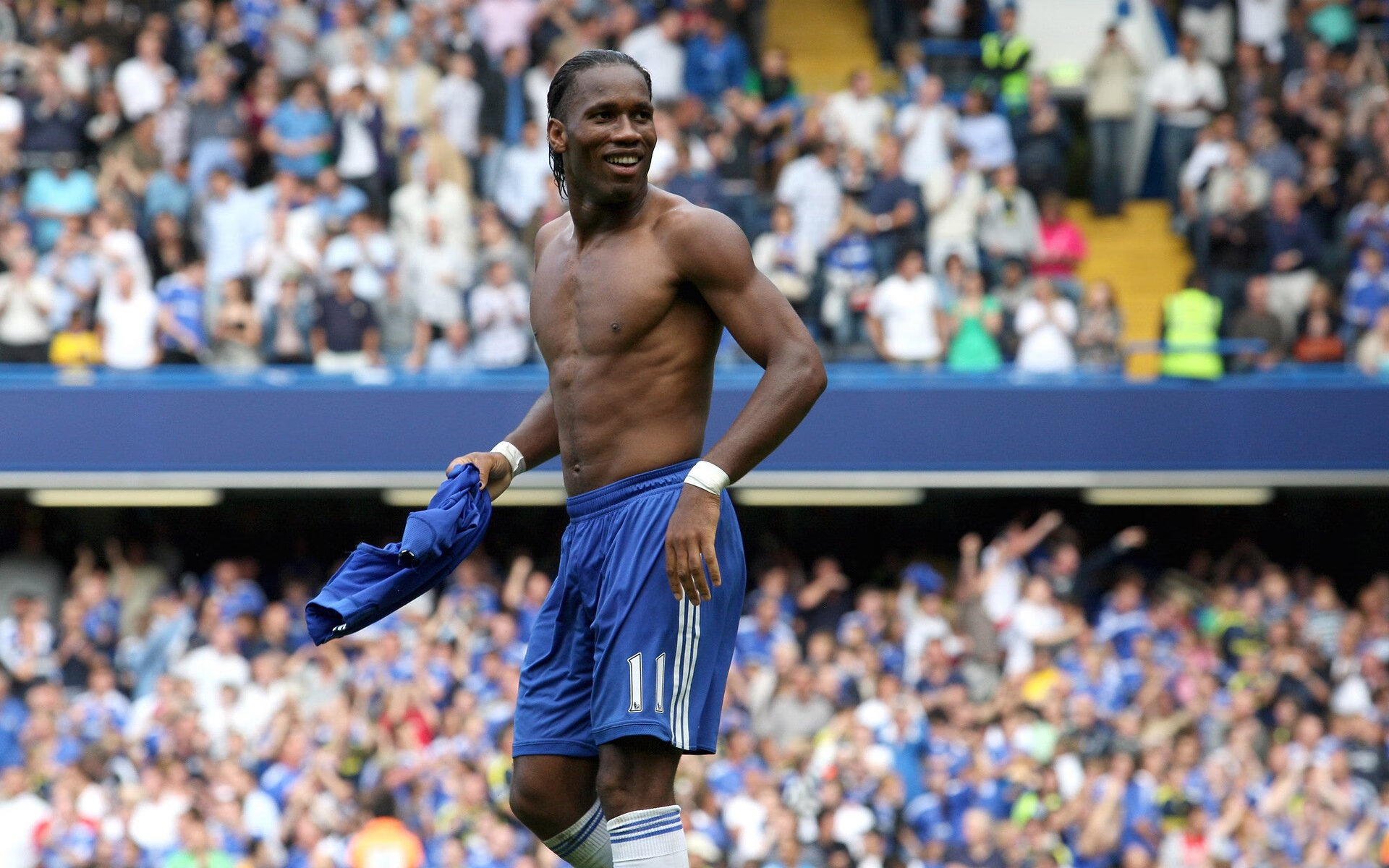 英超终极较量：冠军悬念持续升温，英超争冠